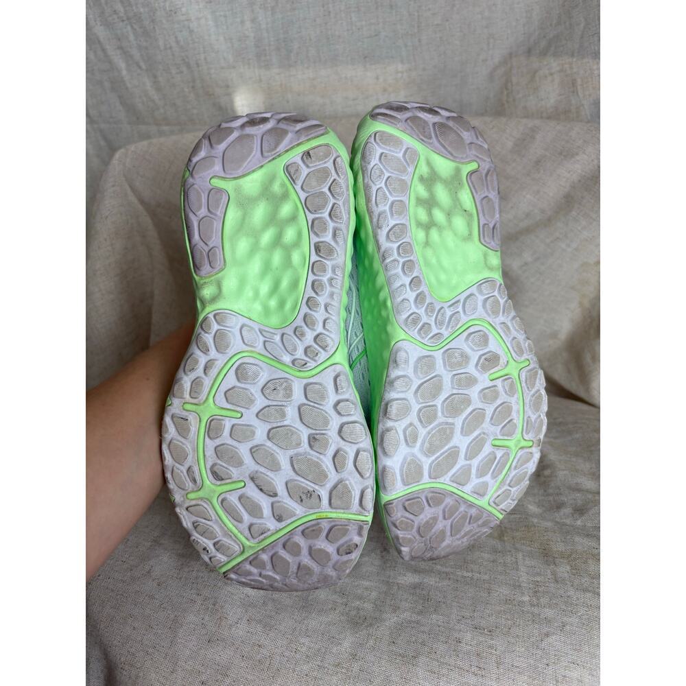 New Balance fresh foam EV0Z White Green Women's Sz. 9.5 - Picture 6 of 11